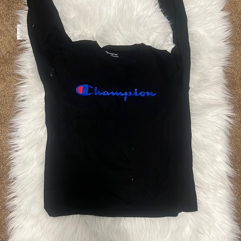Champion tee
